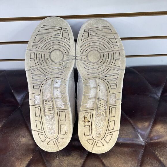 Nike Air Python Premium 'White Metallic Silver' Size 8.5 - 705066-100 - Picture 7 of 8